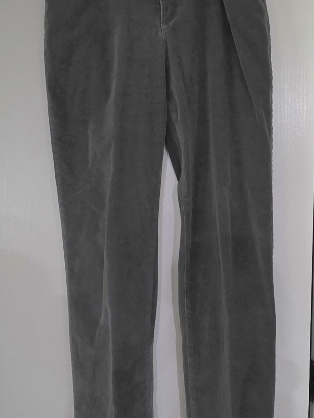 Like new Croft & Barrow grey corduroy pants sz 6